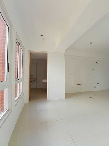 Imagen 8 de 20 de Se Vende Apartamento Ph Triplex De 334 M2 4h/4b/3p En Lomas Del Sol