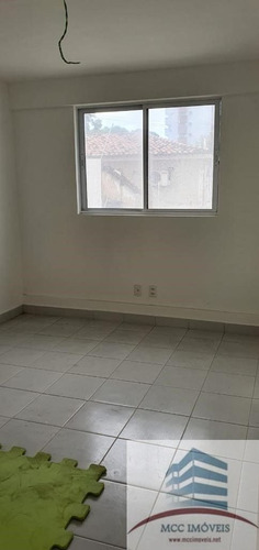 Imagem 17 de 30 de Apartamento A Venda Silverio Gusmão, Barro Vermelho