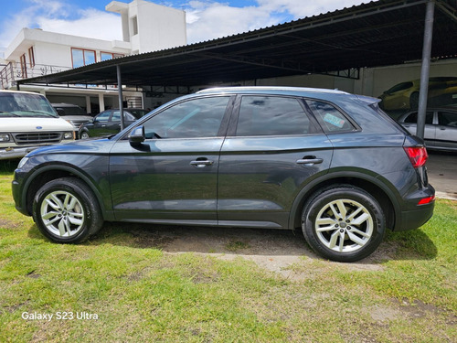 Audi Q5 2.0 L T Dynamic Dsg
