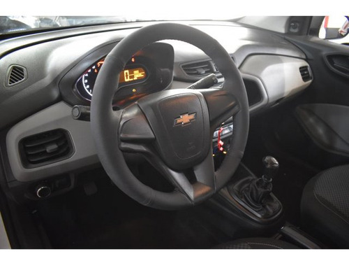 Chevrolet Onix Onix 1.0 MPI JOY 8V FLEX 4P MANUAL