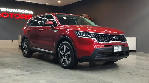 Kia Sorento 2.4 L4 EX Piel 7 Pasajeros At