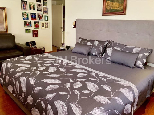 Imagen 13 de 14 de Vendo Apartartamento El Nogal Bogotá Área 195 M2
