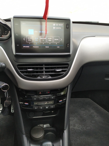Peugeot 208 1.6 Feline 2018