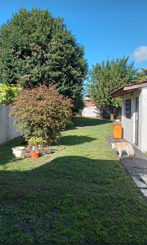 Casa En Venta 3 Ambientes Con Cochera En Caseros