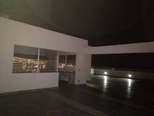 Venta Departamento En Valparaiso, Morris / Colón