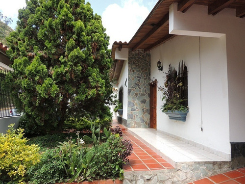 Imagen 17 de 19 de Bella Casa De Una Sola Planta Situada En Colinas De Carrizal