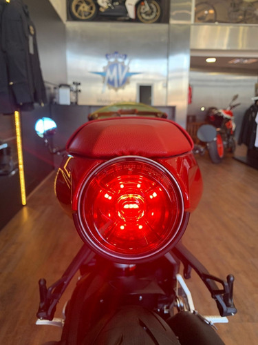 Imagen 11 de 25 de Mv Agusta Superveloce 800 153cv, No Ducati, No Bmw, No Ktm.