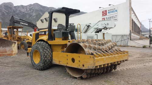 Vibrocompactador Caterpillar Cp 563d