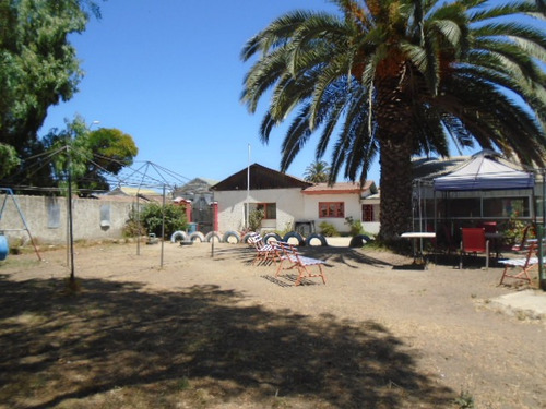 Terreno Con 2431 M2, Piscina, Salón Eventos, A Pasos Metro.