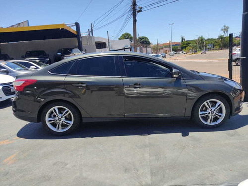 Imagem 7 de 11 de Ford Focus Se At 2.0t 2014