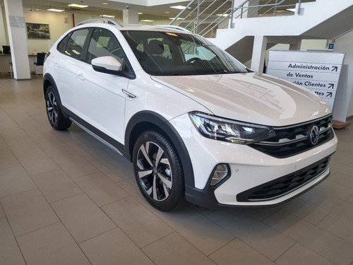 Imagen 2 de 21 de Volkswagen Nivus Highline 200 Tsi At #15