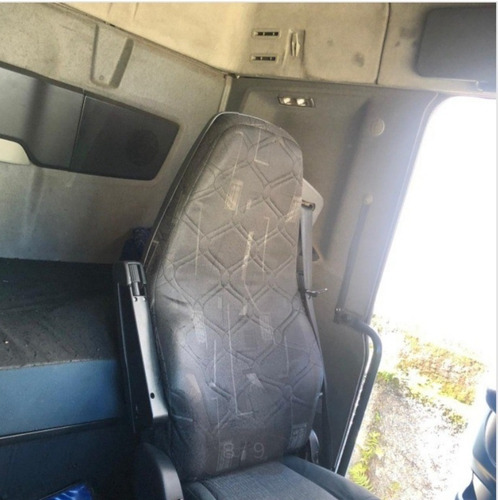 Imagem 6 de 9 de Volvo Fh 460 6x2 T - 2012/2012 - I Shift / Câmbio Automático