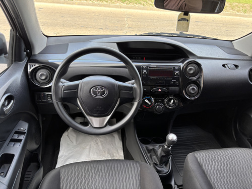 Toyota Etios 1.5 X 6mt My19