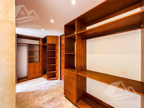 Casa En Venta Arbolada Cancún