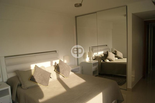 Apartamento Con Vista Directa En Mansa