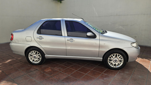 Fiat Siena 1.8 Hlx