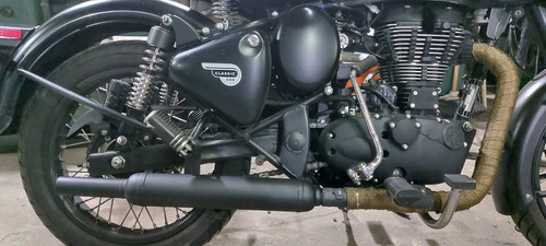 Escape Royal Enfield Classic 500