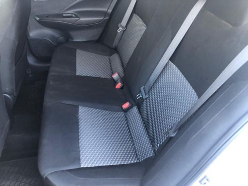 Nissan Versa 1.6 Sense At