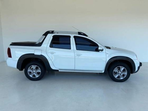 Imagem 4 de 12 de Renault Duster Oroch 2.0 16v Flex Dynamique 4p Automático