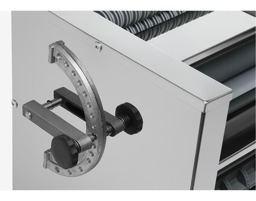 Imagen 4 de 8 de Sobadora, Fideero Y Raviolero Manual Marca Rd (sfr-300-m)