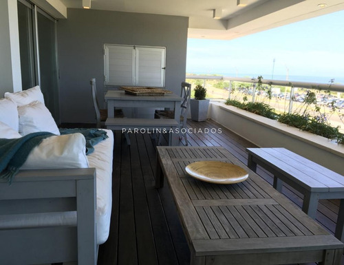 Apartamento Primera Fila Playa Brava 4 Dormitorios - Indigo Punta Del Este- Ref: 2100
