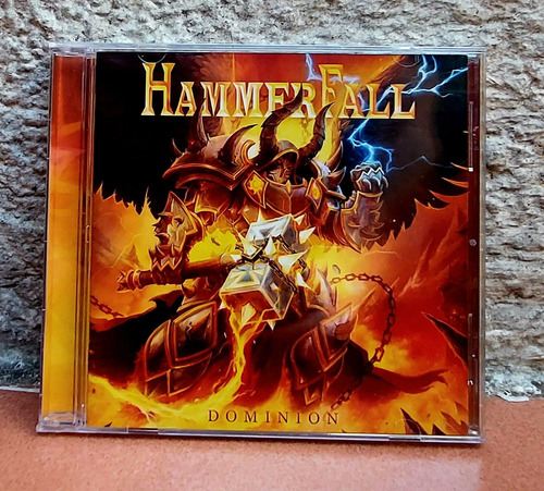 Hammerfall  (dominion) Helloween,  Iron Maiden, Scorpions. 