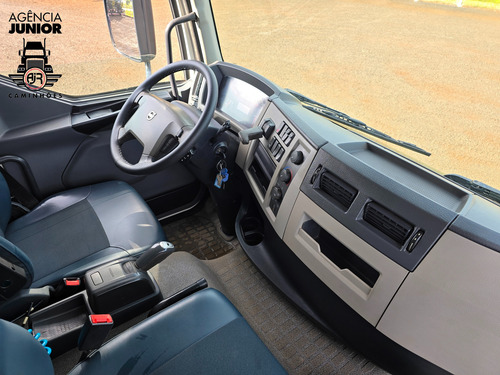 Volvo Vm 330 Ano 2020 Traçado Roll-on Roll-off Ano 2025