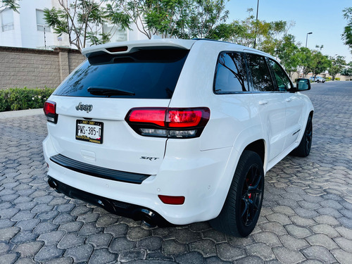 Jeep Grand Cherokee 6.4 Srt-8 At