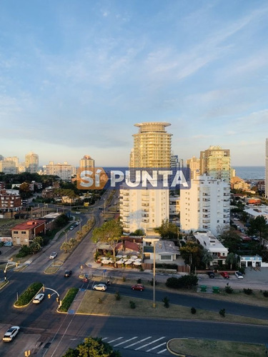 Imagen 23 de 25 de Apartamento En Venta De Máxima Categoría , Playa Mansa , Punta Del Este