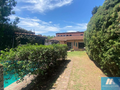 Imagen 2 de 12 de Casa En Venta Bella Vista ,350 Mts²