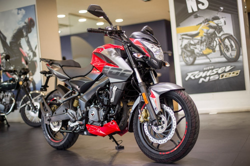 Imagen 4 de 15 de Bajaj Rouser Ns 200 Lidermoto Colores Disponibles No Ybr 125