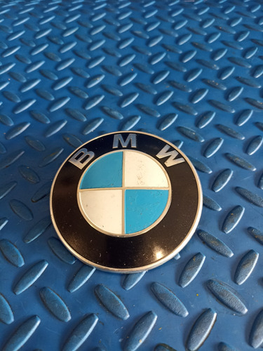 Emblema De Cofre Bmw 325i 2011