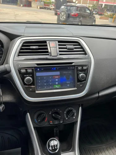 Suzuki Scross 2wd Mt 2018