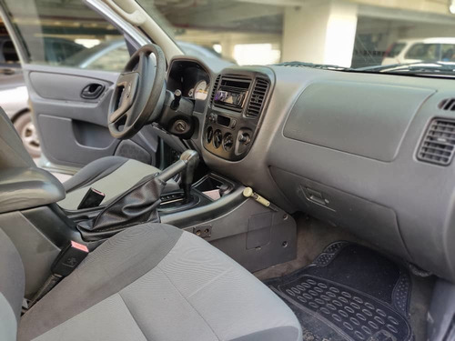 Imagen 7 de 10 de Ford Escape