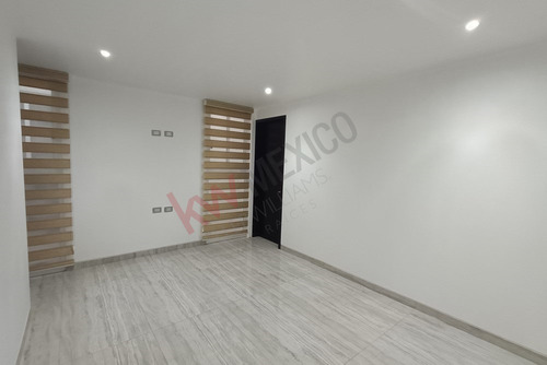 Casa Nueva Con Hermosos Acabados, Colonia Fátima, Apizaco