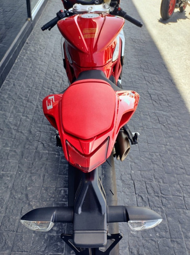 Imagen 3 de 15 de Mv Agusta F3 800 2018 - Unidad Demo A Patentar!