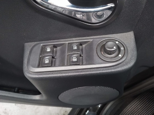 Renault Duster 2.0 DYNAMIQUE 4X2 16V FLEX 4P AUTOMATICO