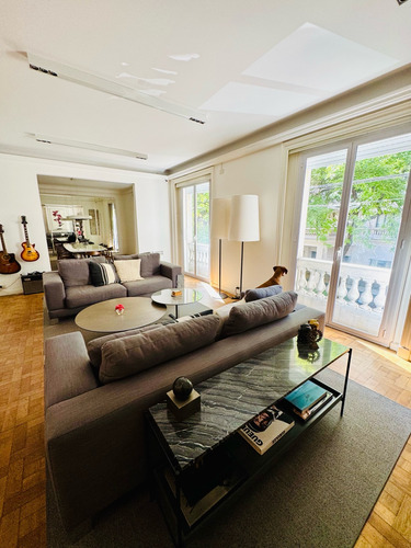 Venta Departamento - Recoleta. 7 Amb. C/ Dependencia.