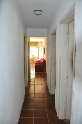 Disponível Para Venda Em Ótimo Ponto Comercial - Av. Independência - Cananéia/sp - Ca00015 - 33331516
