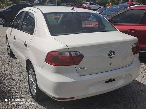 Volkswagen Gol Sedan 1.6 Power 101cv 2020