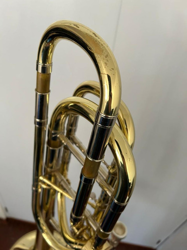 Trombón Bajo Courtois Modelo New York Dorado
