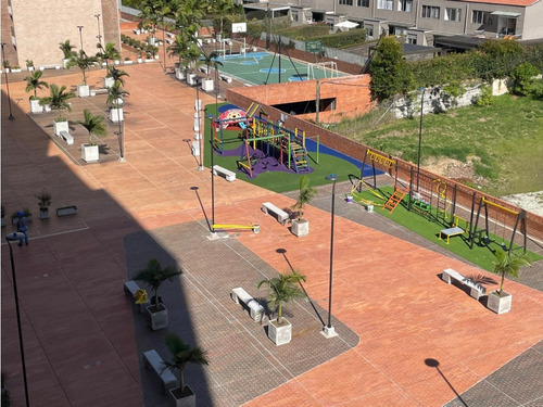 Apartaestudio En Arriendo En Marinilla