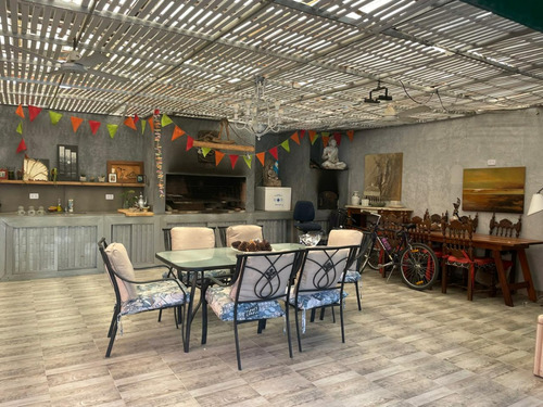 Casa Alpina 3 Dormitorios ,con Parque , Piscina, Quincho Tortuguitas