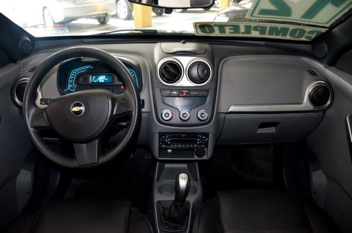Chevrolet Agile Ltz 1.4 8v (flex) Manual