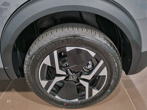Peugeot 2008 1.0T Gt