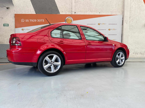 Imagen 4 de 13 de Volkswagen Jetta Clásico 2013 2.0 Gl Team At
