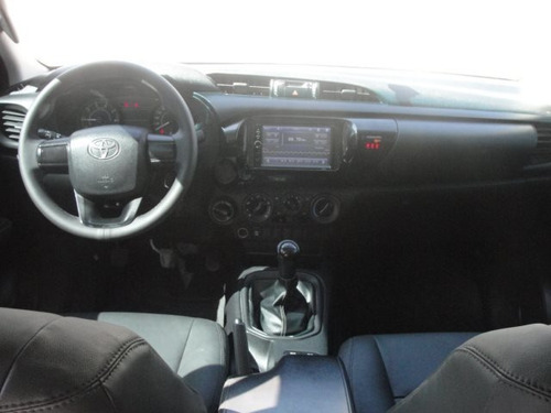 Toyota Hilux 2.8 Std 4x4 Cd 16v Diesel 4p Manual