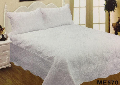 Cubre Cama King Blanco Romántico Quilt Verano // Angelstock