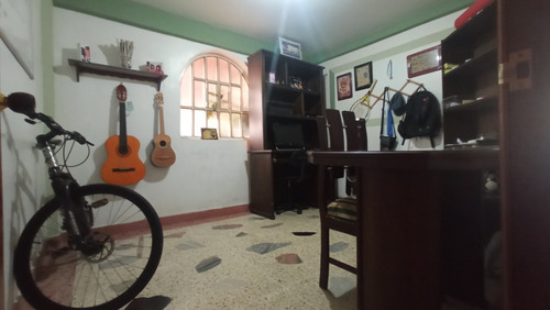 Imagen 9 de 25 de Casa En Venta , Urbanización Altos De Paramillo
