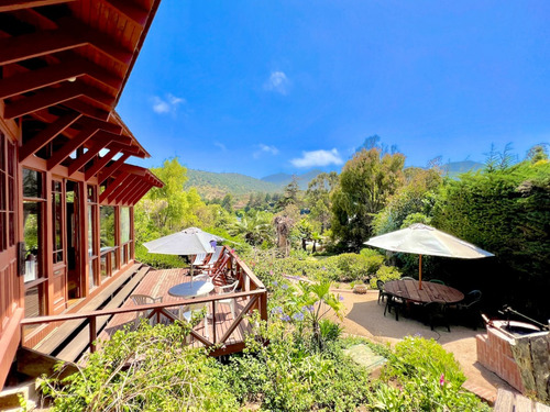 Cálida Casa En Venta En Cachagua Con Tremendo Potencial